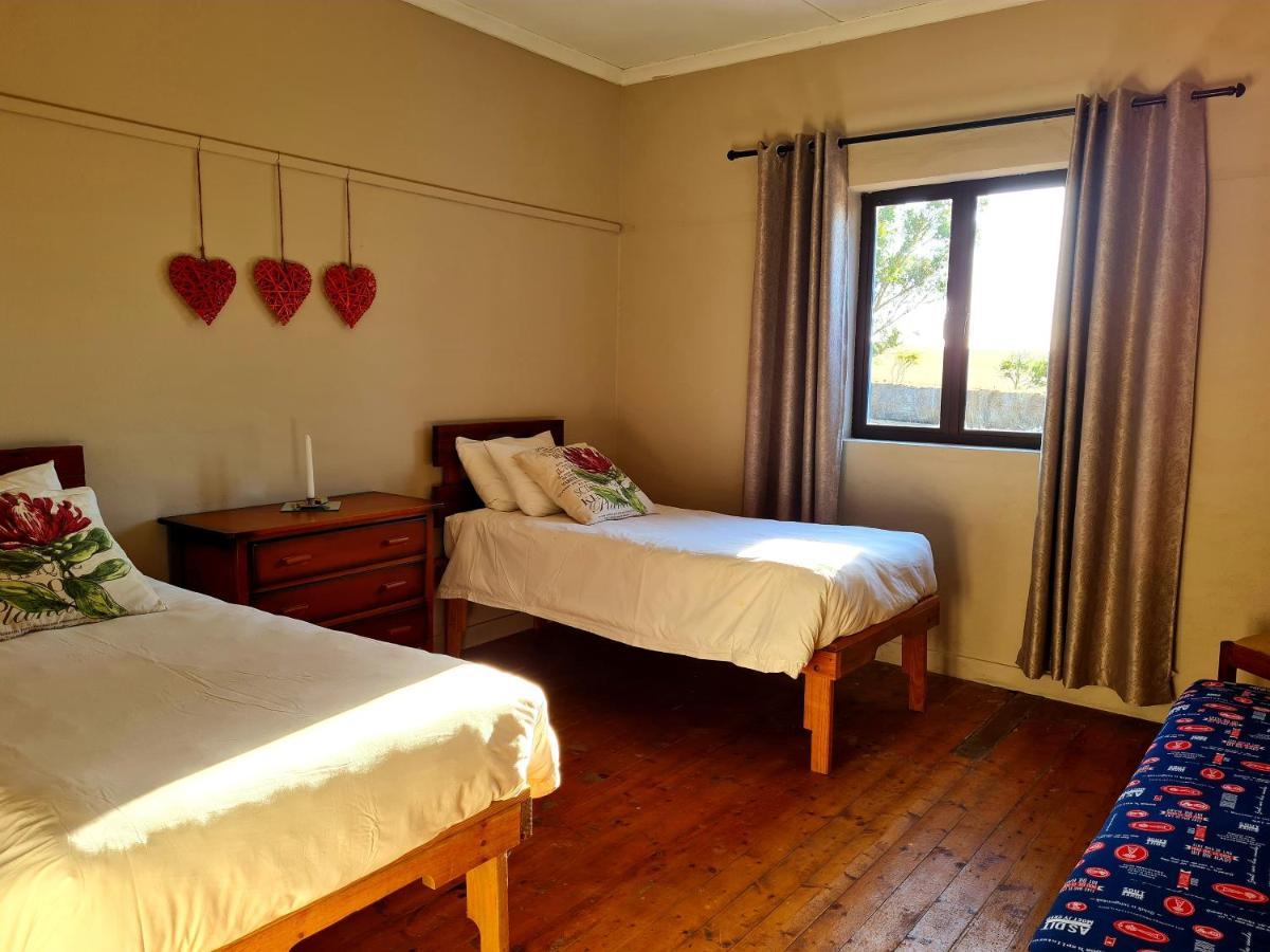 Die Blouhuis Farmhouse Retreat With A Hot Tub Cloeteskraal Esterno foto